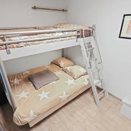 Appartement Cozy De 2,5 Pce En Plein Centre De Montana